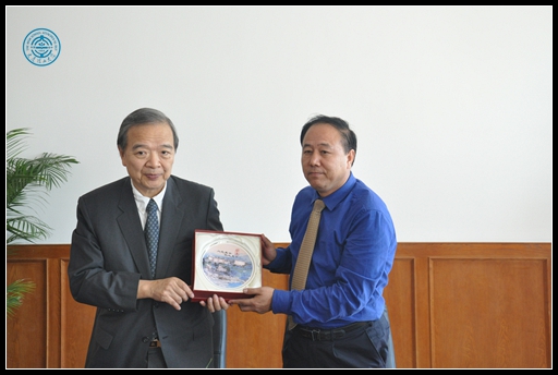 说明: http://www.newvision-optical.com/news/photo/2013-10100174.jpg