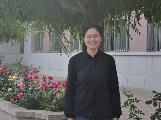 说明: http://www.newvision-optical.com/teacher-info/personal%20info/photo/mannani.jpg